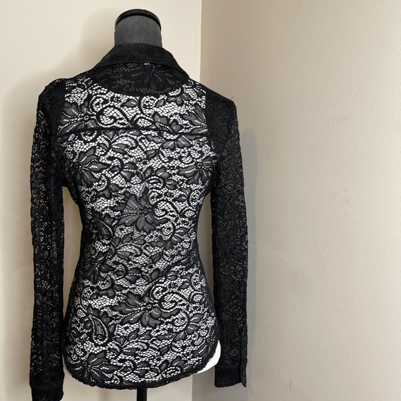 See-through blouse - Picture 5 of 9